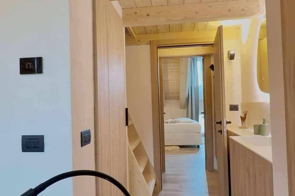 Entire apartment, Charming 2-bedroom apartment in awesome Folgaria, Trentino-Alto Adige with sauna in Folgaria, Alpe Cimbra