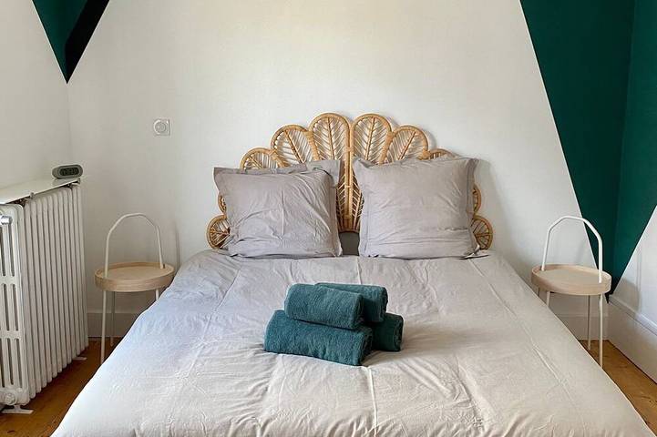 Location de vacances pour 15 personnes, avec terrasse et jardin à Damville - 4