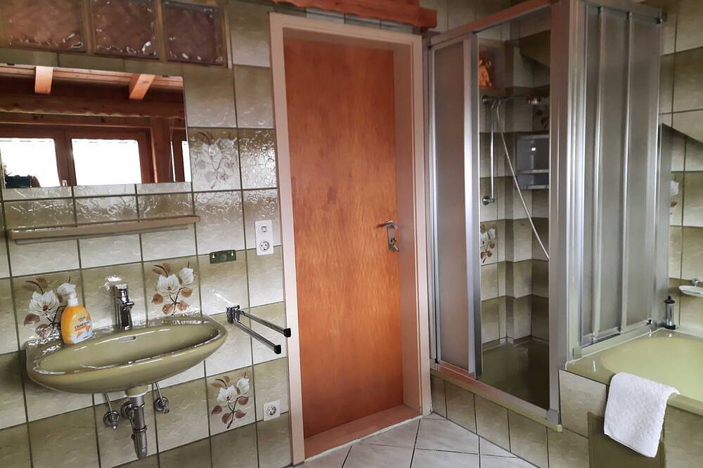 Einzelzimmer 10 - Haus Waldeck in Furtwangen, Mittlerer Schwarzwald