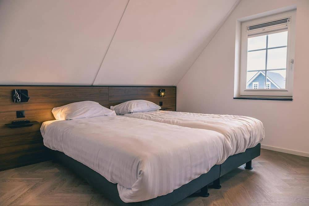 Watervilla met 3 slaapkamers en 2 badkamers in Medemblik, IJsselmeer