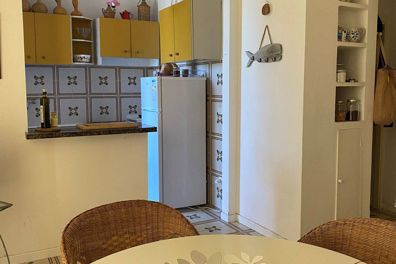 Entire apartment, M372 - Marcelli, three-room apartment with garden and sea view in Marcelli, Riviera del Conero