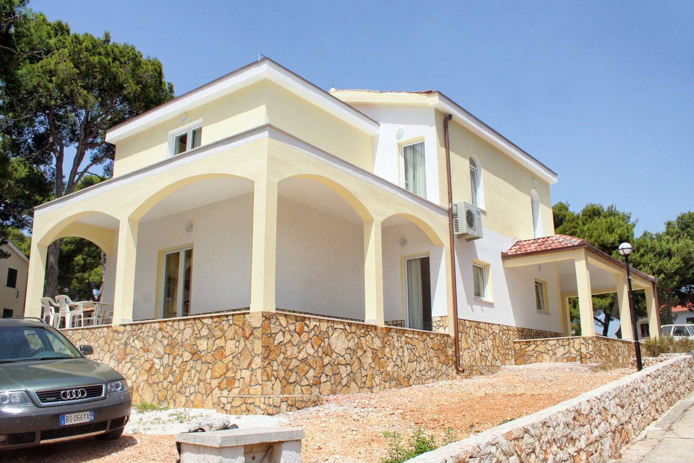 Habitación en la playa Rogoznica S-3097-b in Rogoznica, Condado de Šibenik-Knin