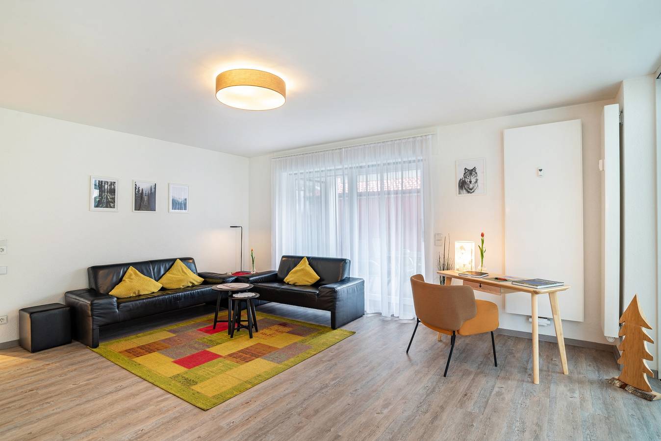 Ganze Wohnung, Ferienwohnung 'Mit Wintergarten' mit privater Terrasse, privatem Garten und Wlan in Calmbach, Bad Wildbad