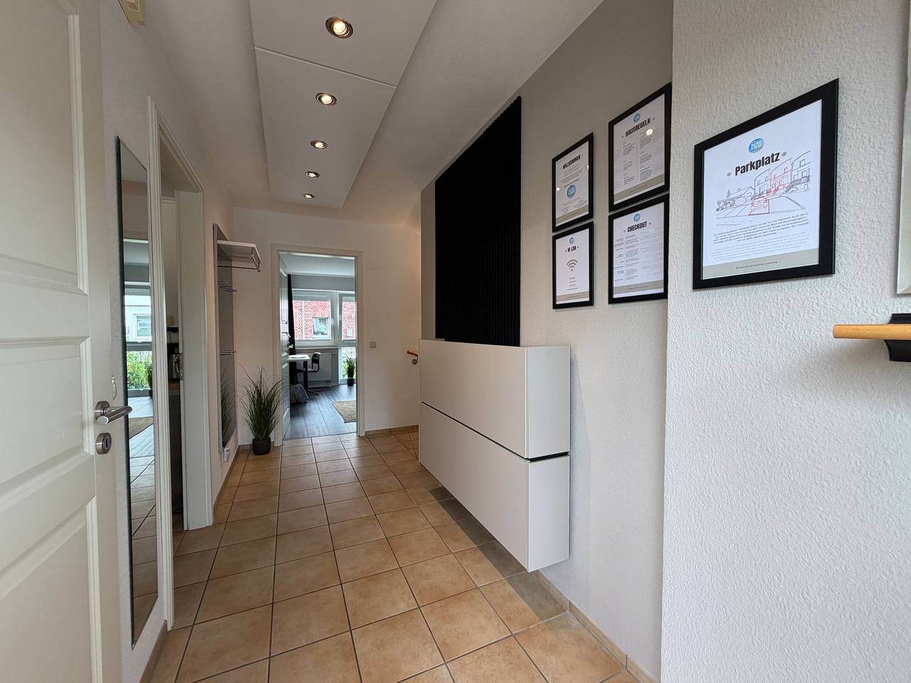 Entire apartment, Apartment Rentaflat Appen: 4 Bedrooms for 7 Guests with Private Terrace, Garden & Wi-Fi in Appen, Kreis Pinneberg