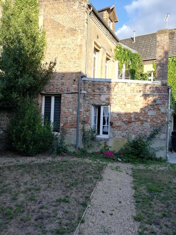 Location de vacances pour 8 personnes, avec vue et jardin à La Fère - 3