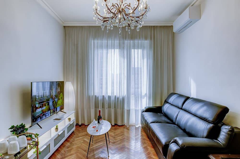 Appartamento intero, Bramante House - Intero Trilocale vicino alla Metro con Wi-Fi in Torino, Provincia di Torino