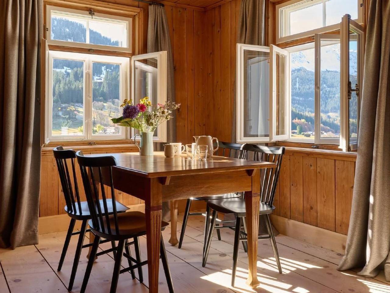 Haus Im Boden - Stiftung Ferien im Baudenkmal in Klosters-Serneus, Davos Prättigau