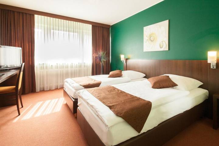 Hotel für 4 Personen in Langenfeld (Rheinland) - 2