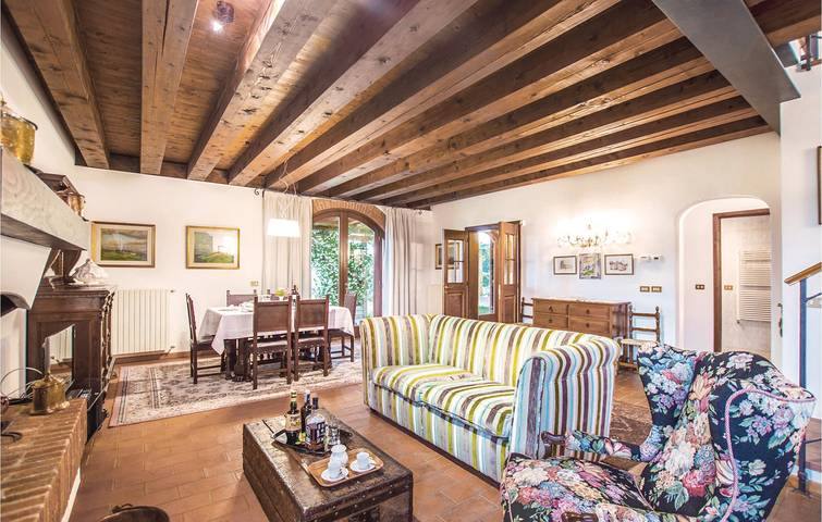 Komfortable 2BR Wohnung in der Nähe von San Biagio in San Biagio di Callalta, Treviso Provinz