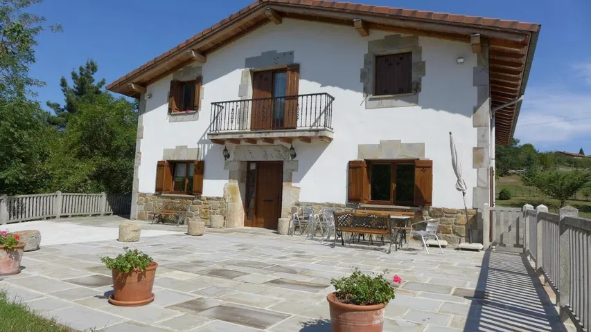 Holiday home for 12 people, with view and garden - 1