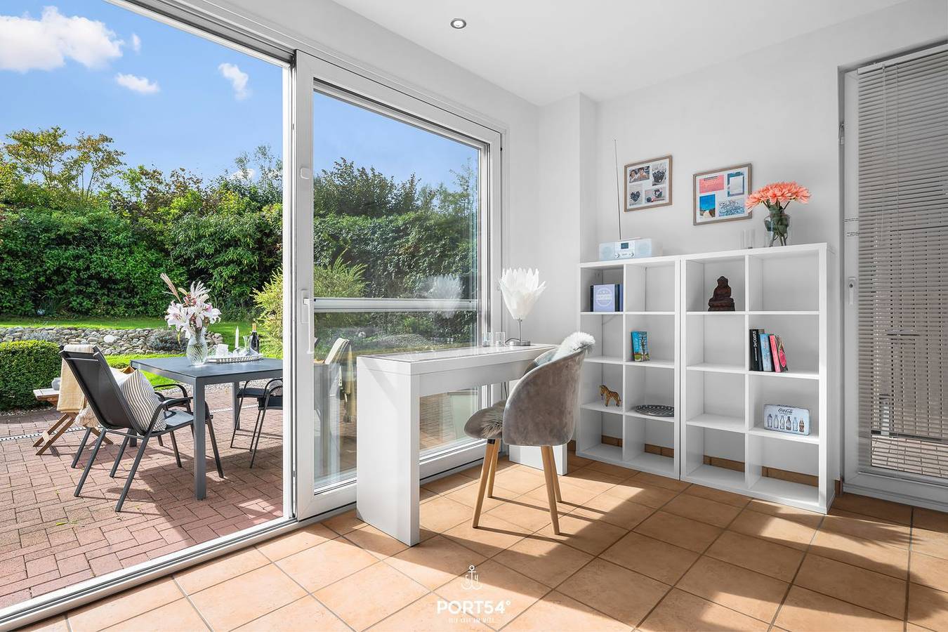 Ganze Wohnung, Ferienwohnung "Strandperle Lutterbek" mit großem eingezäuntem Grundstück in Lutterbek, Kieler Bucht
