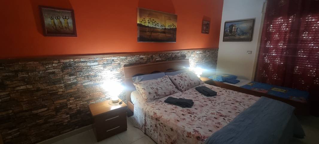 Appartamento intero, Appartamento 'Casa in Complesso Sonia' con terrazza privata in Santa Teresa di Riva, Provincia di Messina