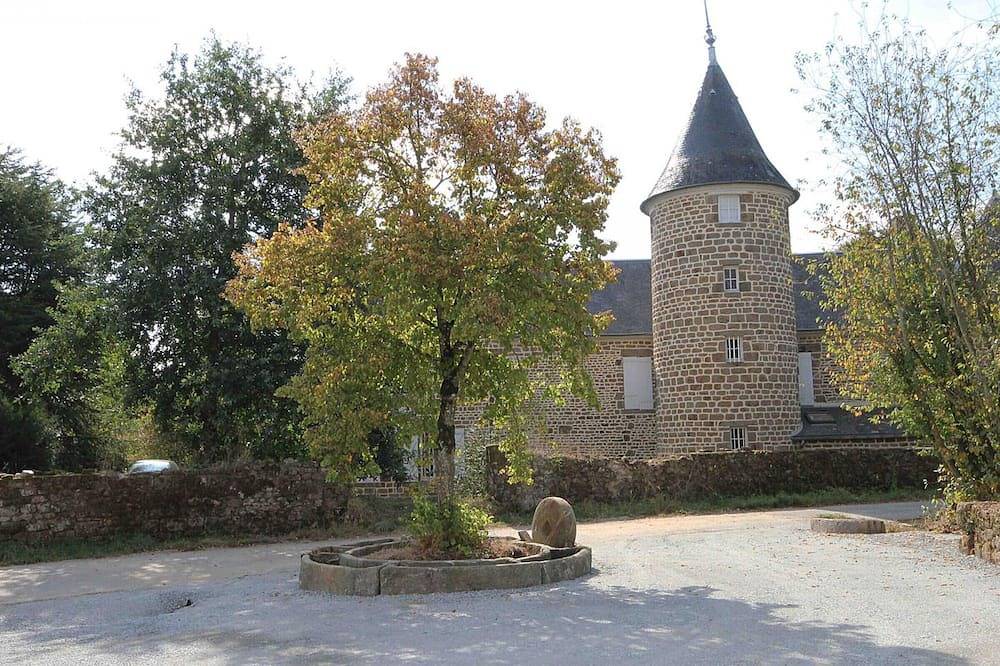Maison de campagne tranquille avec poêle et animaux admis, proche nature in Saint-Fraimbault, Parc naturel régional Normandie-Maine