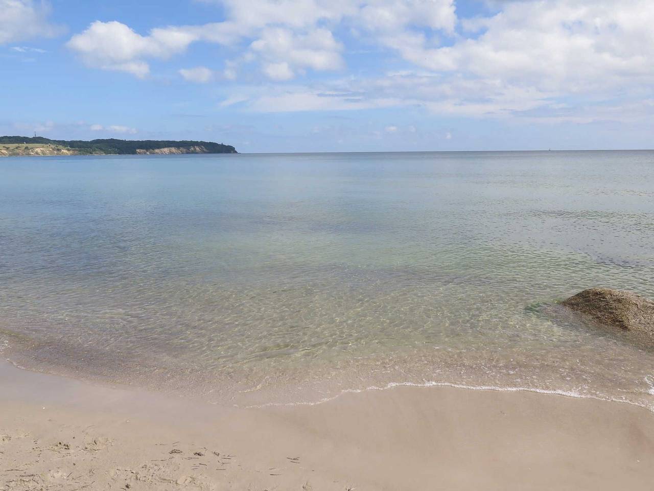 Exklusive Reetdach-Villa Ostseefrische - exklusive Reetdach Villa nur 500 Meter bis zum Strand in Lobbe Strand, Mönchgut