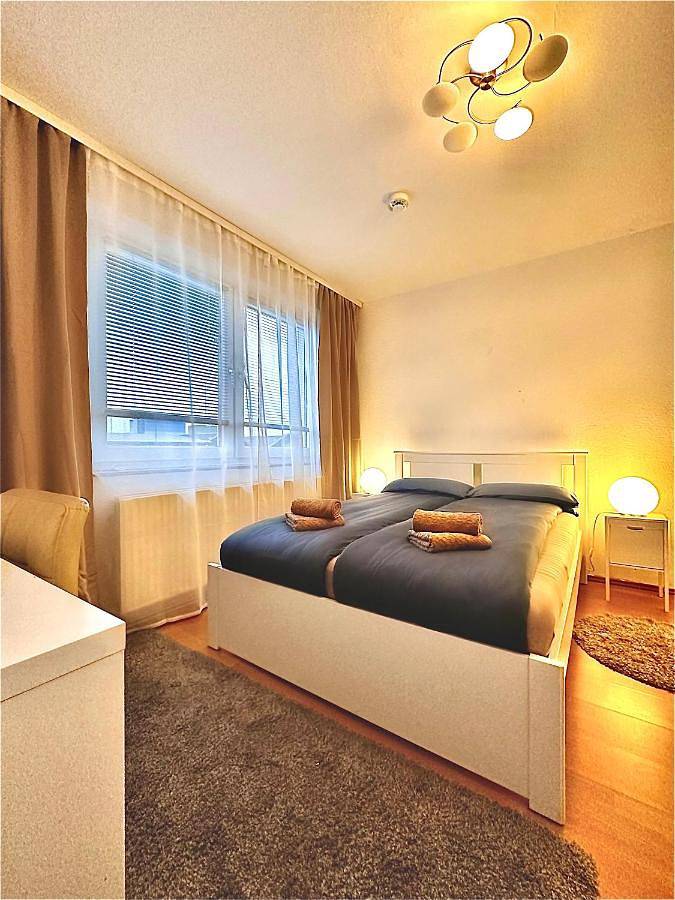 Ferienwohnung für 8 Personen, mit Balkon und Ausblick in Seelze