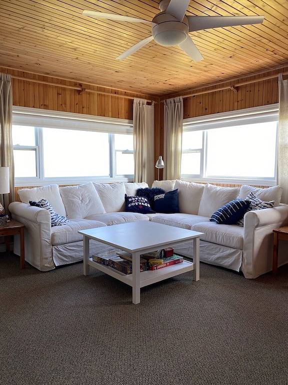 Ocean Front Property, Nearby Beaches and Breathtaking Sunsets! in Kings County (Kanada)