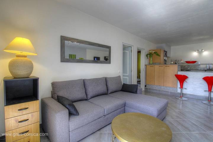 Gîte pour 4 personnes, avec Terrasse à Monacia-d'Aullène - 4