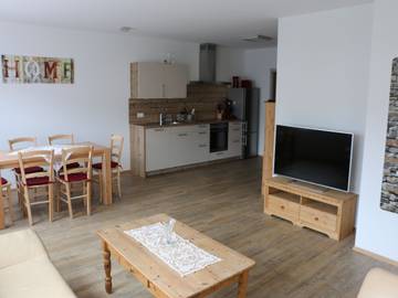 Ferienwohnung für 6 Personen, mit Balkon in Oppenau