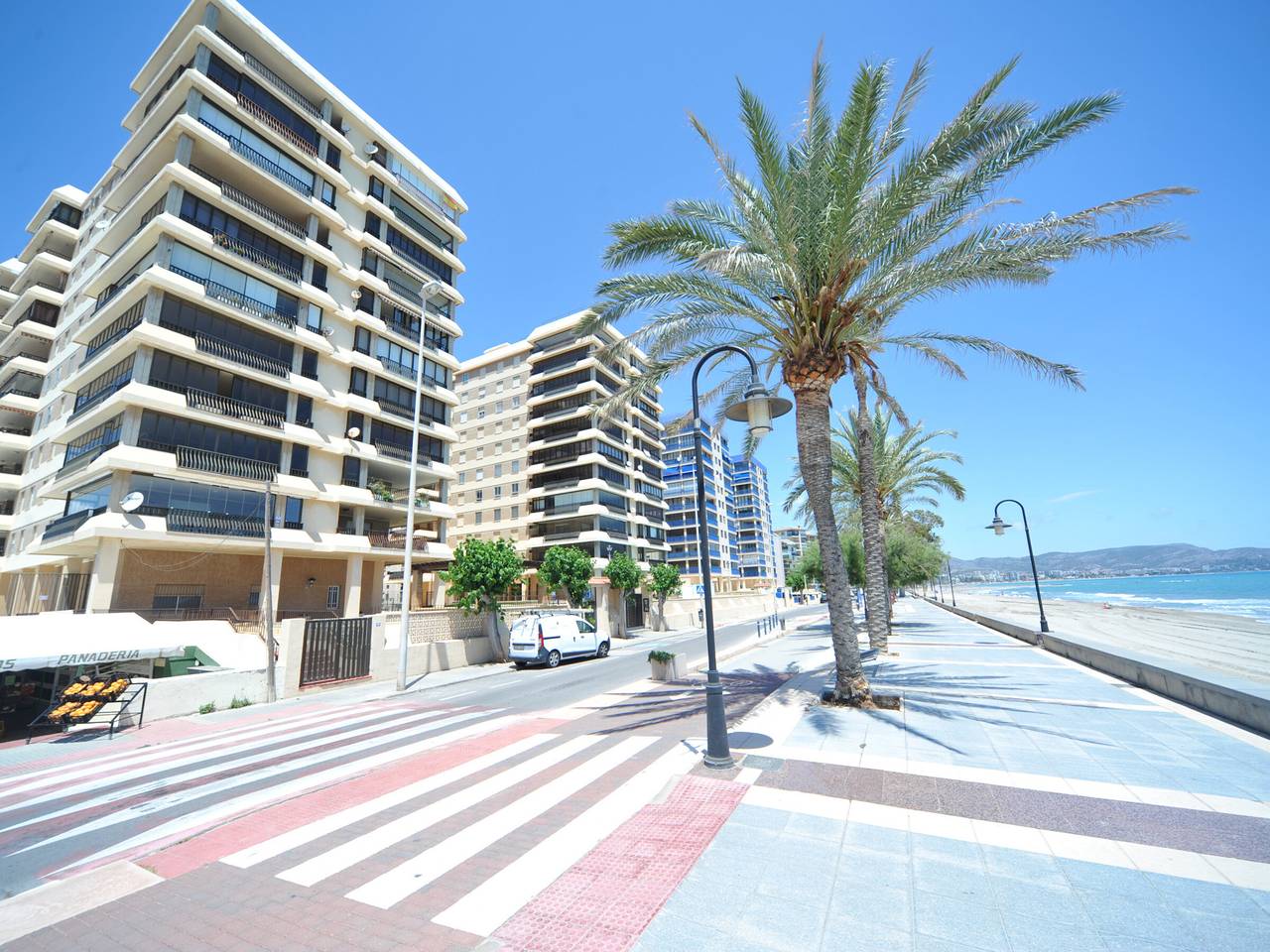 Appartement entier, Appartement spacieux en bord de mer à Benicàssim, idéal pour familles in Benicasim, Costa del Azahar