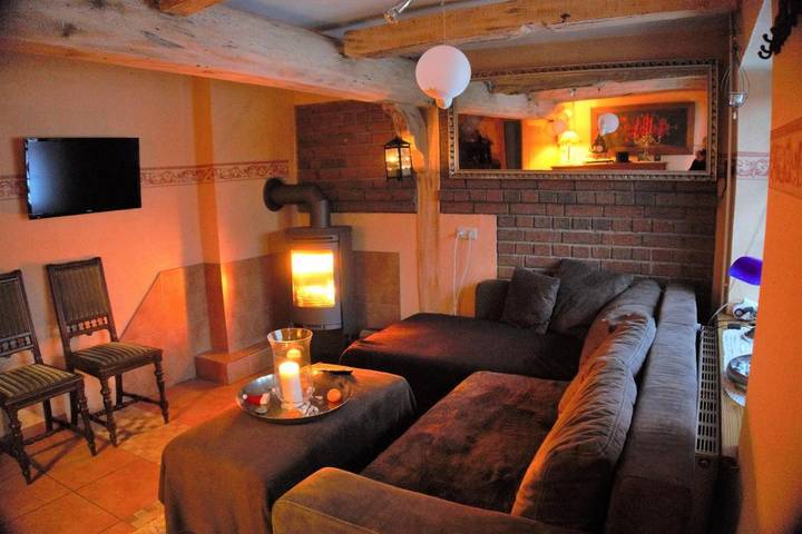 Ferienwohnung für 2 Personen, mit Terrasse und Garten sowie Pool und Sauna in Hemmoor