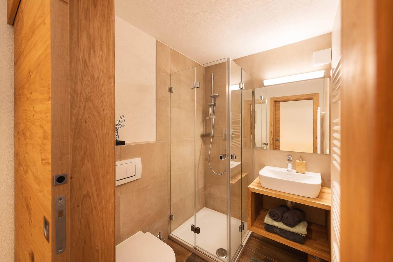 Entire holiday apartment, Apartment, shower, toilet, 3 bed rooms in Milders, Neustift im Stubaital