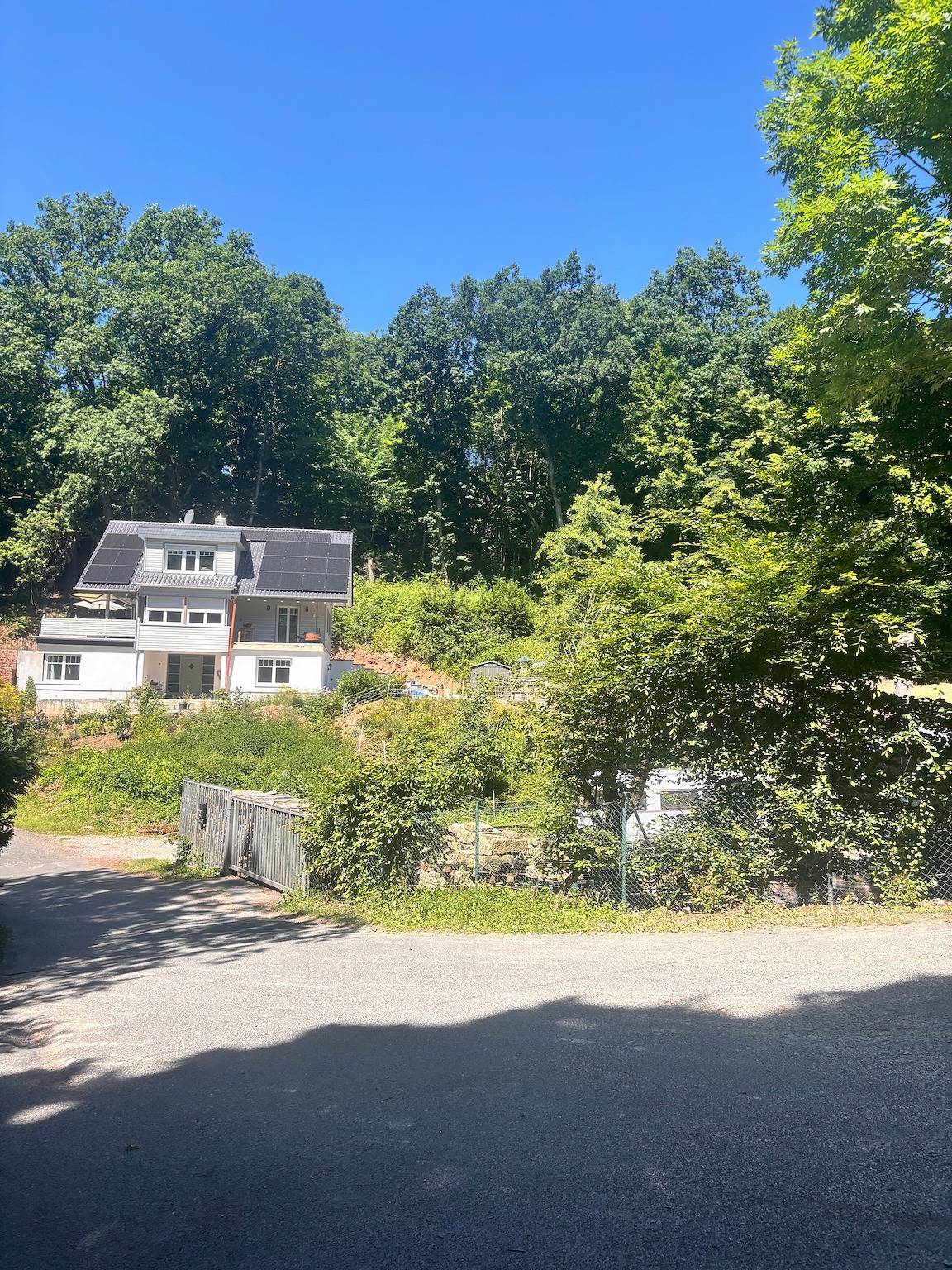 Ganze Wohnung, Apartment „Die kleine Ziegenstube“ mit privater Terrasse und Wlan in Helsa, Hessisches Bergland