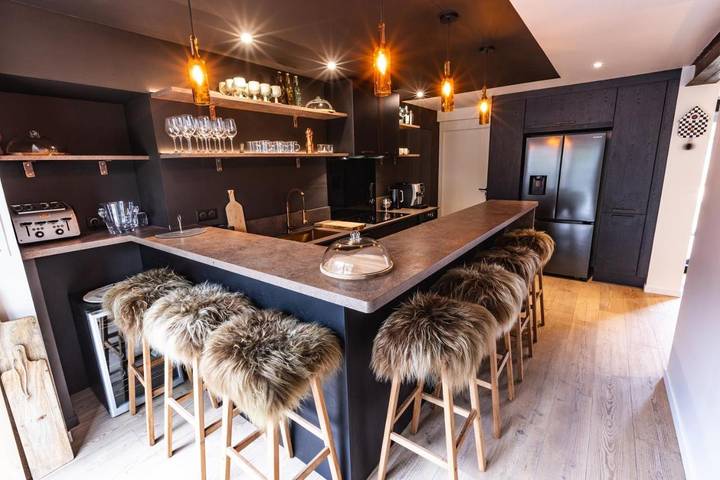 Chambre d’hôte pour 2 personnes, avec jardin et jacuzzi, adapté aux familles