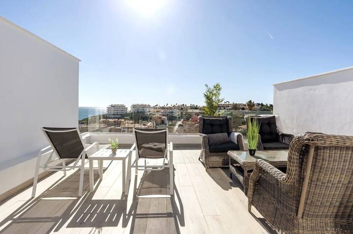 Ferienhaus 'Strand Reihenhaus nahe der Stadt' mit Meerblick, Wlan und Klimaanlage in Playa El Ejido (Mijas), Fuengirola