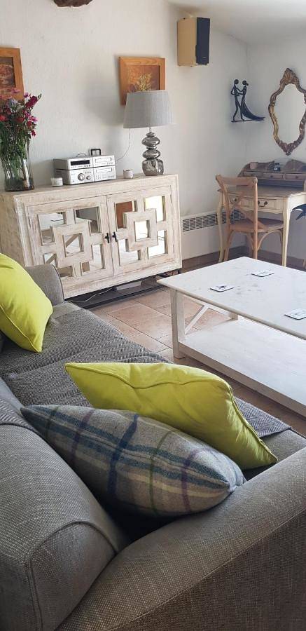 Apartment - Split Level in Berre-les-Alpes, Côte méditerranéenne (France)