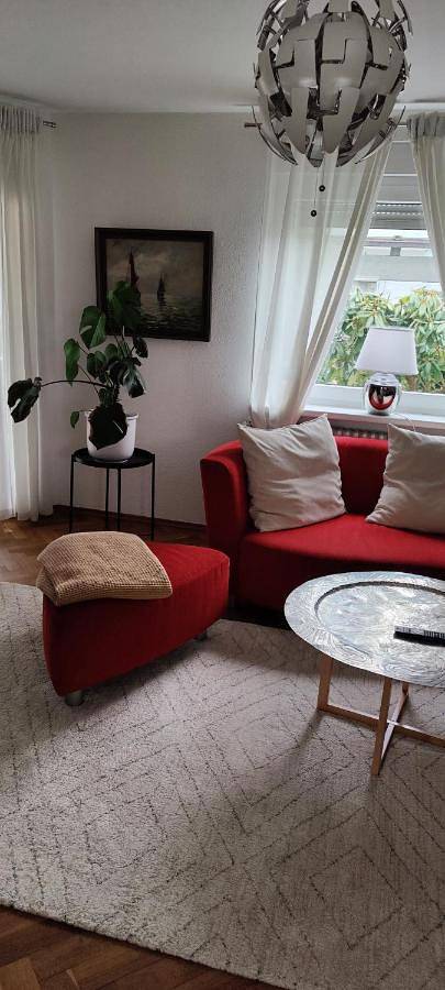 Ferienwohnung für 3 Personen, mit Balkon und Terrasse sowie Garten und Ausblick