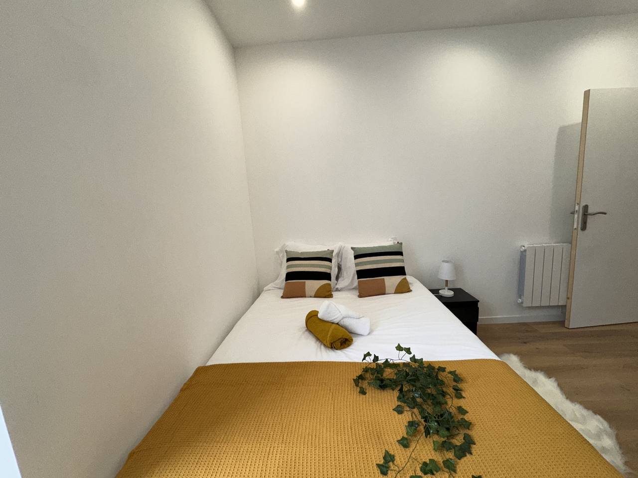Apartamento entero, Acogedor nido urbano cerca de Le Mans in Écommoy, Sarthe