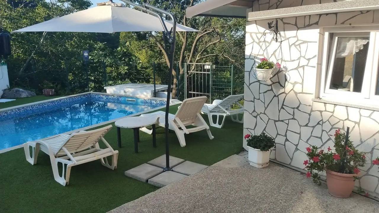 Casa vacanza a Kvarn a partire da 305€ a notte