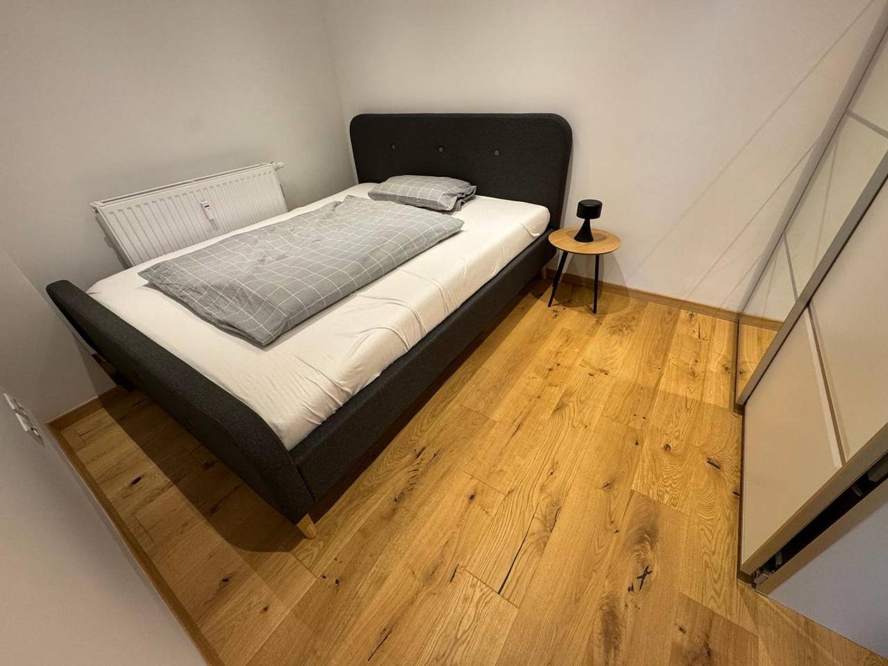 Ganze Wohnung, Ferienwohnung 'Kleines In Festungsnähe' mit Wi-Fi in Deutsches Eck, Koblenz