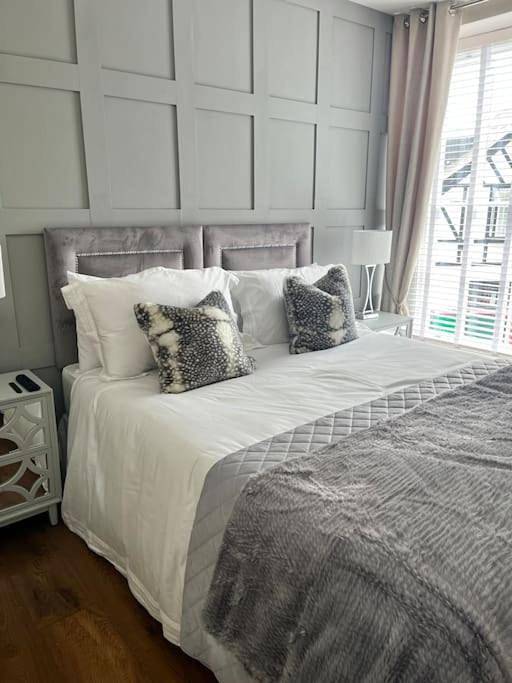 Three-Bedroom House in Aberdyfi, Aberdovey