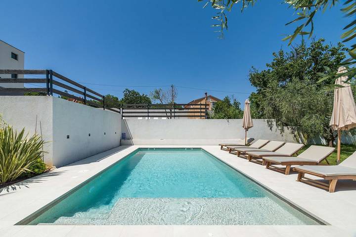 Villa für 12 Personen, mit Pool und Garten in Medulin - 4