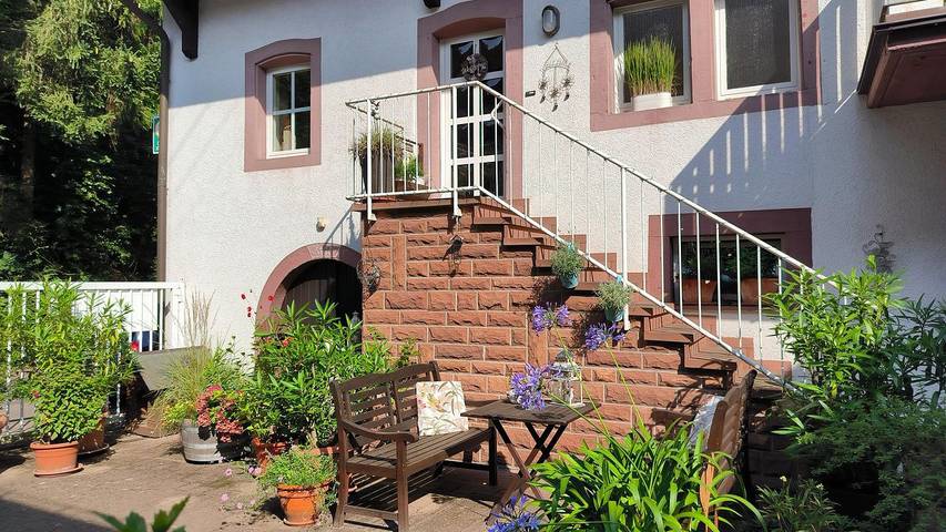 Ferienwohnung für 4 Personen, mit Terrasse, mit Haustier in Leinsweiler