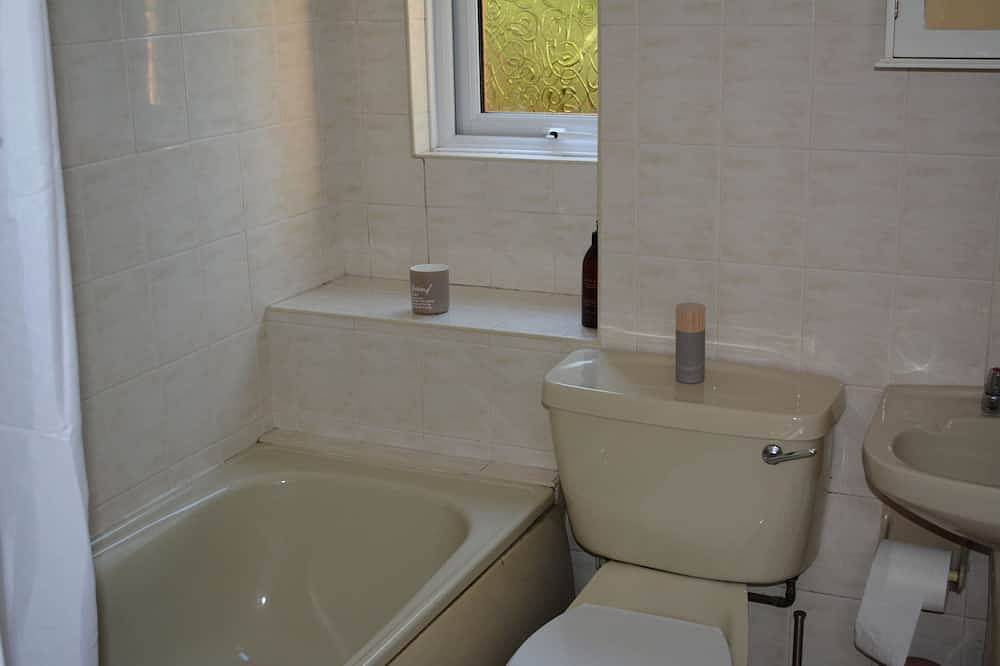 Entire apartment, Central Apartment 3B - Newcastle in Newcastle (County Down), County Down