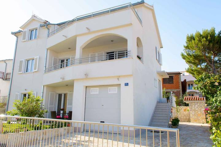 Apartament wakacyjny dla 4 osób, z Ogród w Čiovo