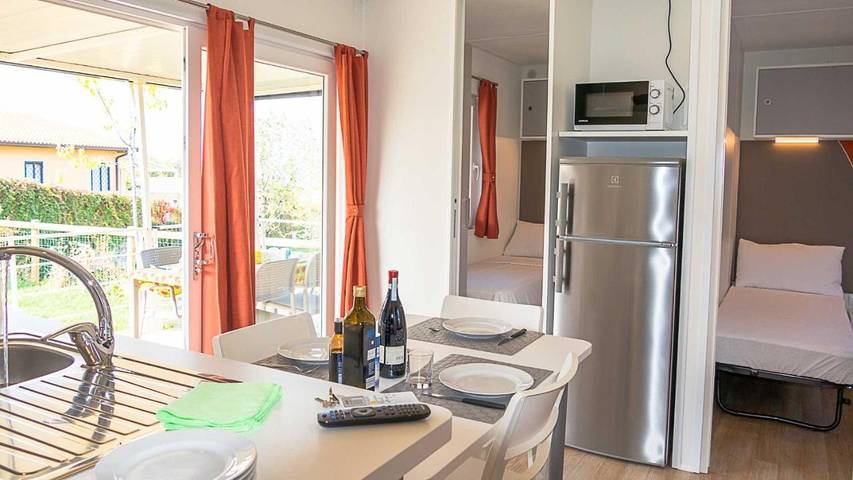 Camping für 6 Personen, mit Kinderpool und Pool in Lazise - 4