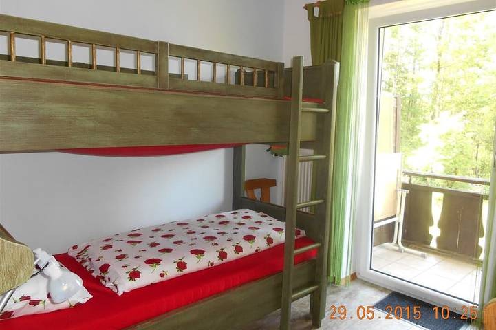 Hütte für 3 Personen, mit Terrasse am Wolfgangsee - 4