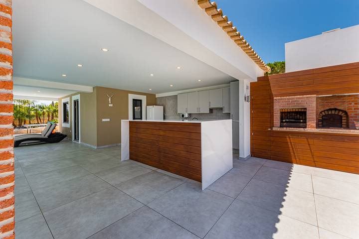 Villa pour 12 personnes, avec terrasse et jardin à Albufeira - 3