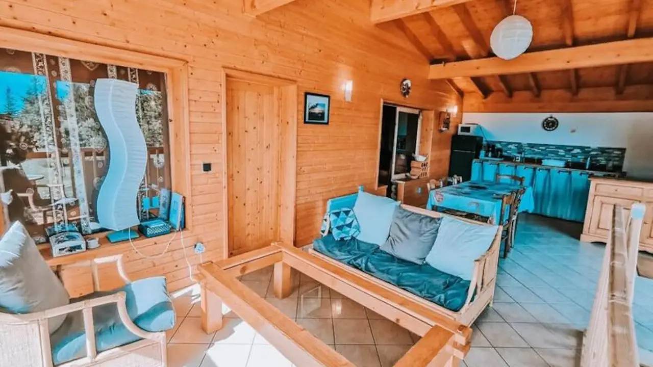 Entire holiday apartment, Ferienwohnung für 10 Personen in Le Revard in Le Revard, Pugny-Chatenod