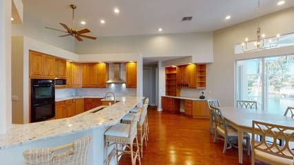 Vacation Home for 10 Guests in Marco Island, Collier County, Picture 2