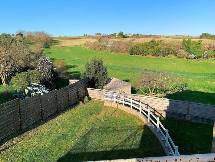 Location de vacances pour 6 personnes, avec jardin et vue à Chenac-Saint-Seurin-d'Uzet - 3