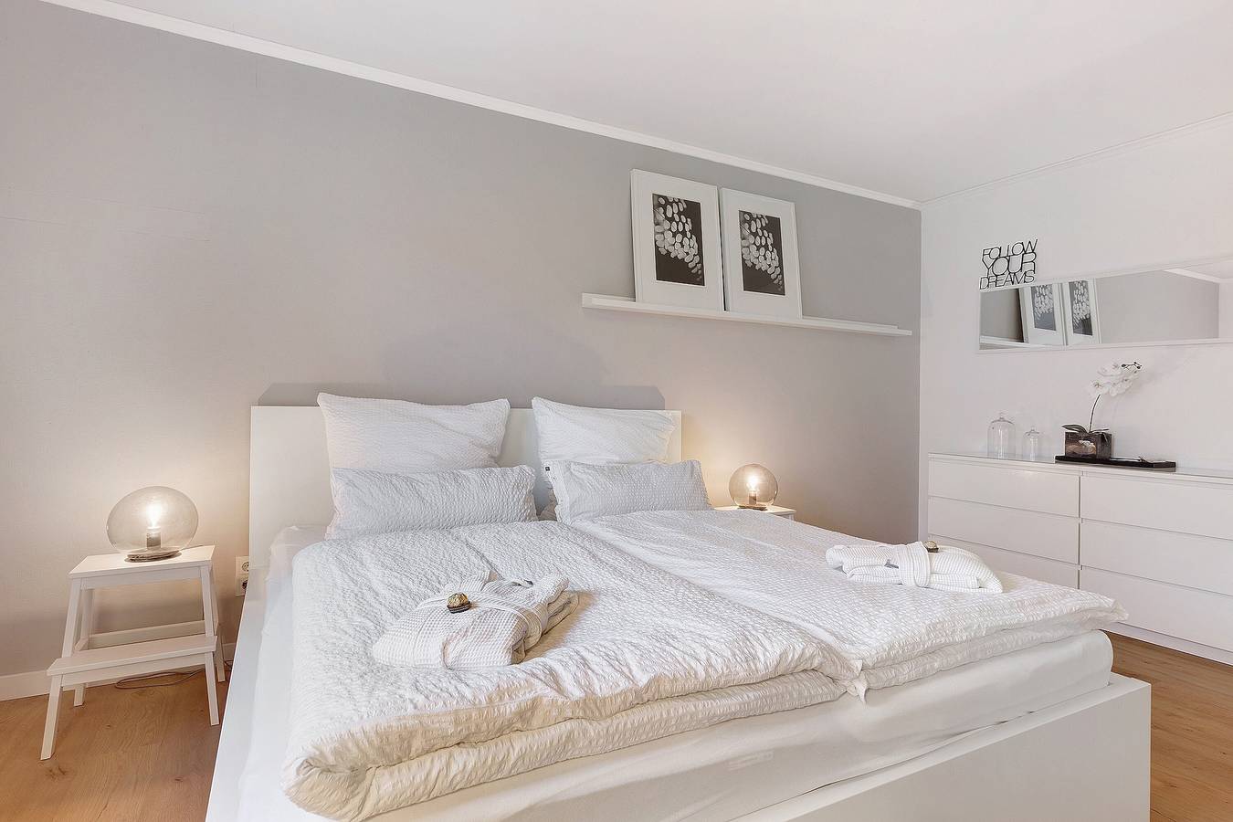 Apartamento entero, Apartamento 'Mergl's' con terraza privada, jardín comunitario y Wi-Fi in Bad Schönborn, Kraichgau