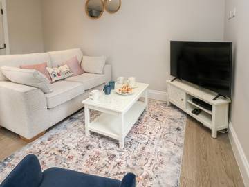 Apartment for 4 People in Melcombe Regis, Weymouth, Photo 2