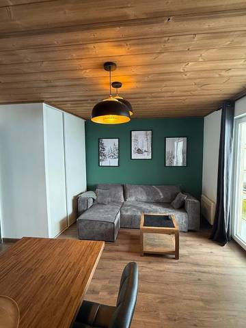 Gîte pour 5 personnes, avec vue et terrasse dans Cinéma L'Aiguille