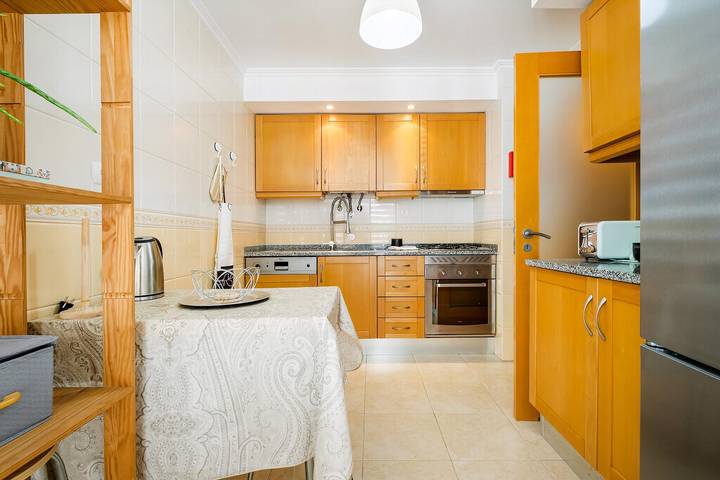Ferienwohnung für 6 Personen, mit Balkon in Lissabon - 2