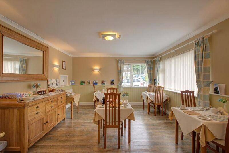 King Room in Brixham, Torbay