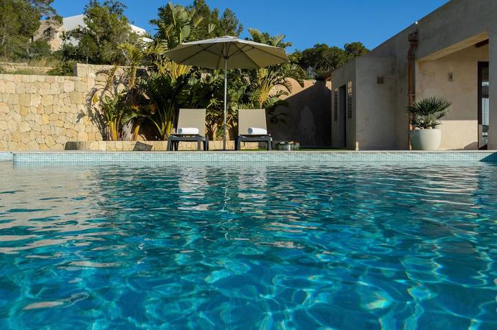 Location de vacances pour 6 personnes, avec jardin et terrasse à Sant Antoni de Portmany - 4